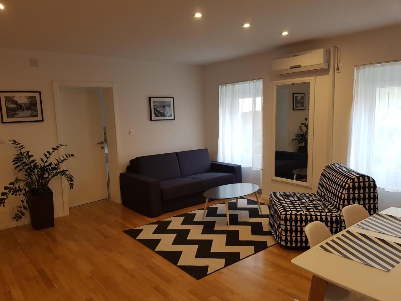 Home Apartmani I Sobe Осиек Екстериор снимка